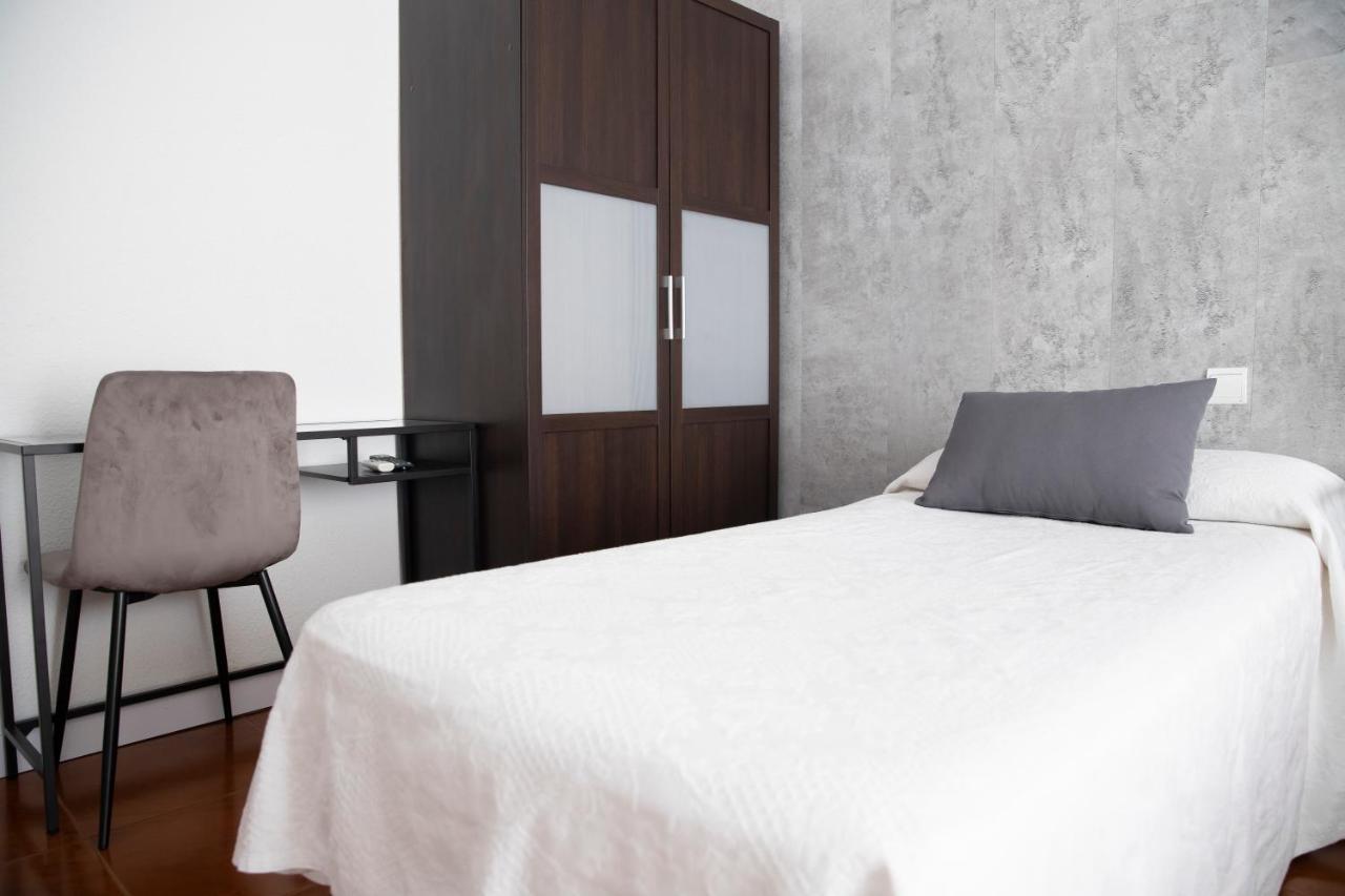 Hostal Tokio Madrid Exterior foto